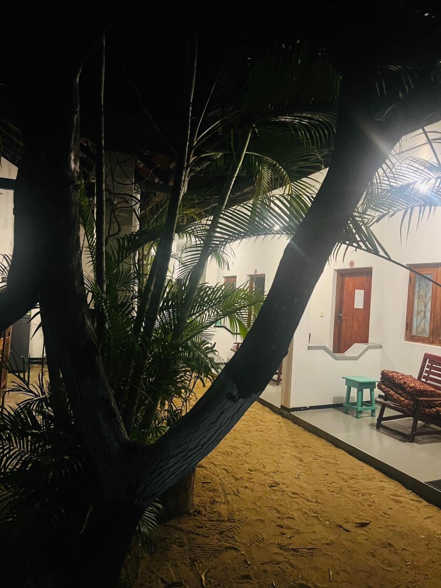 מלון ארוגם Moxy Bay Arugambay מראה חיצוני תמונה